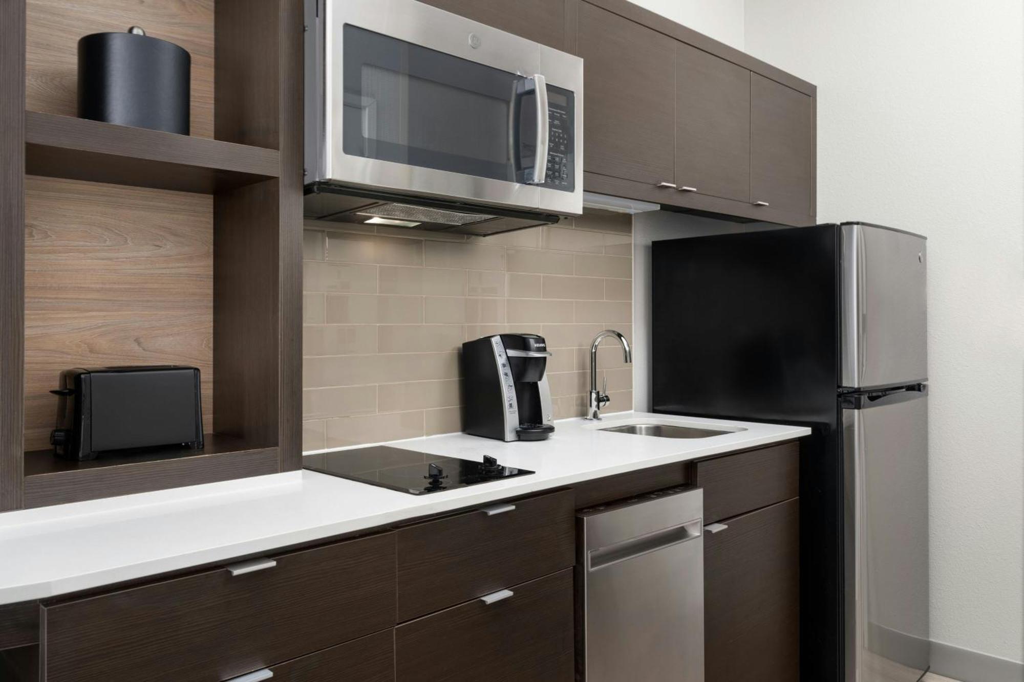 Towneplace Suites By Marriott Houston Hobby Airport Exteriör bild